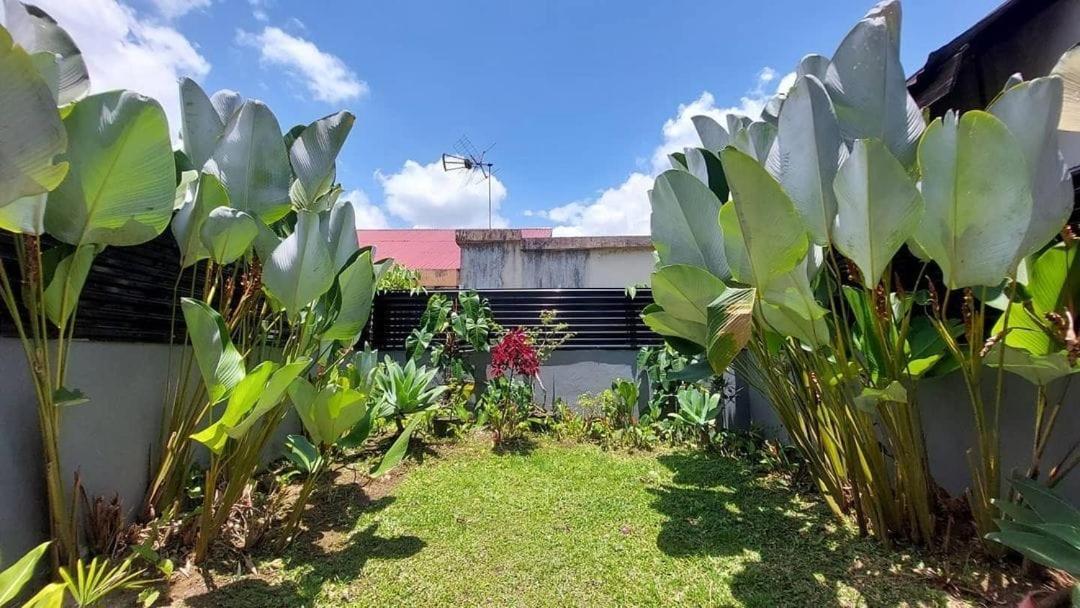 Al Barra Syariah Hotel 武吉丁宜 外观 照片